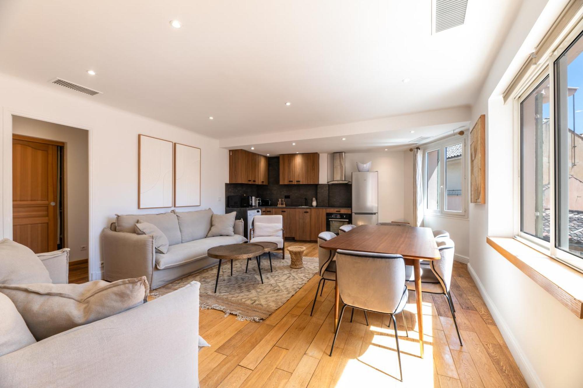 Appartement Place Des Lices Сен-Тропе Экстерьер фото