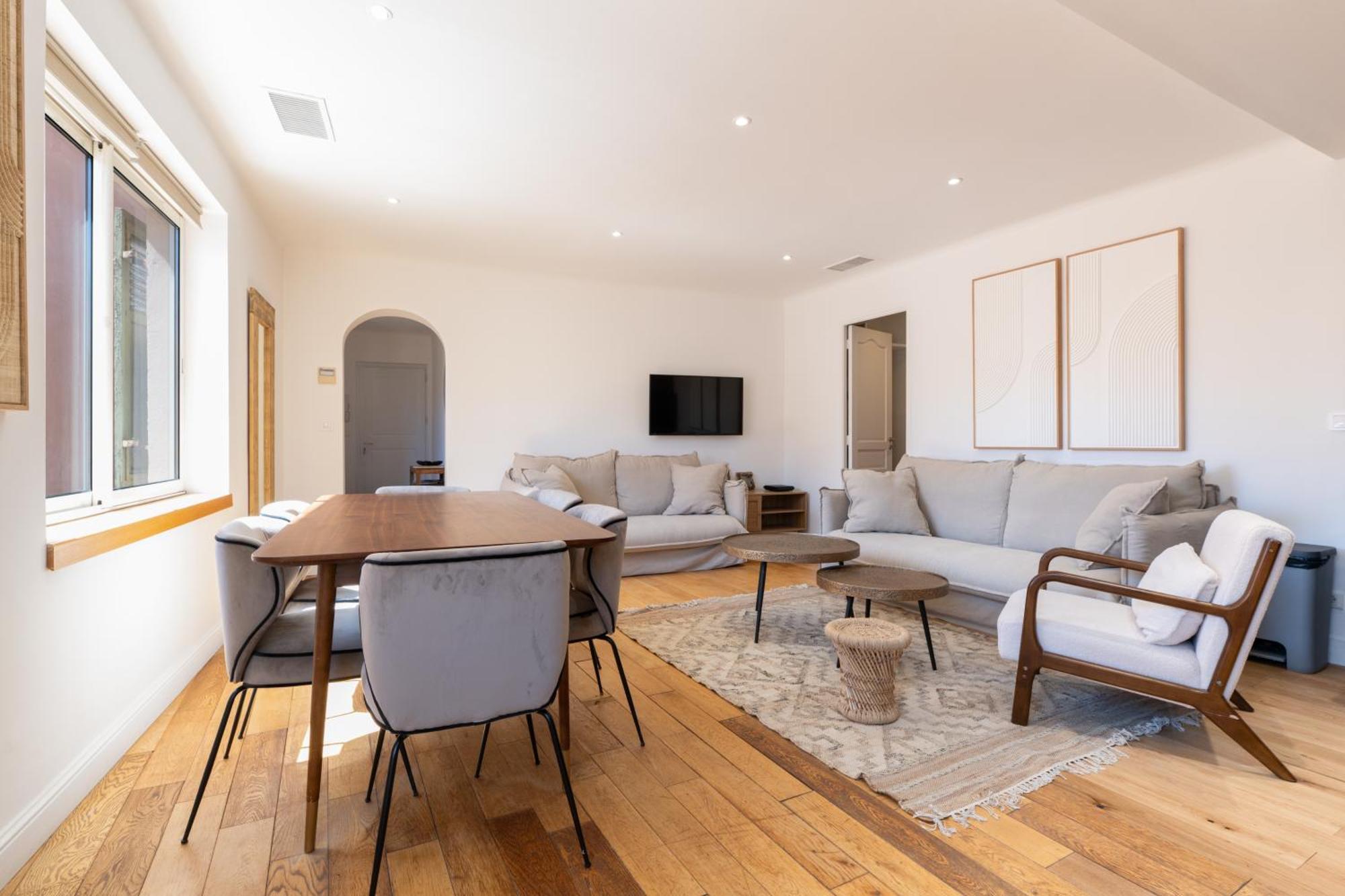 Appartement Place Des Lices Сен-Тропе Экстерьер фото