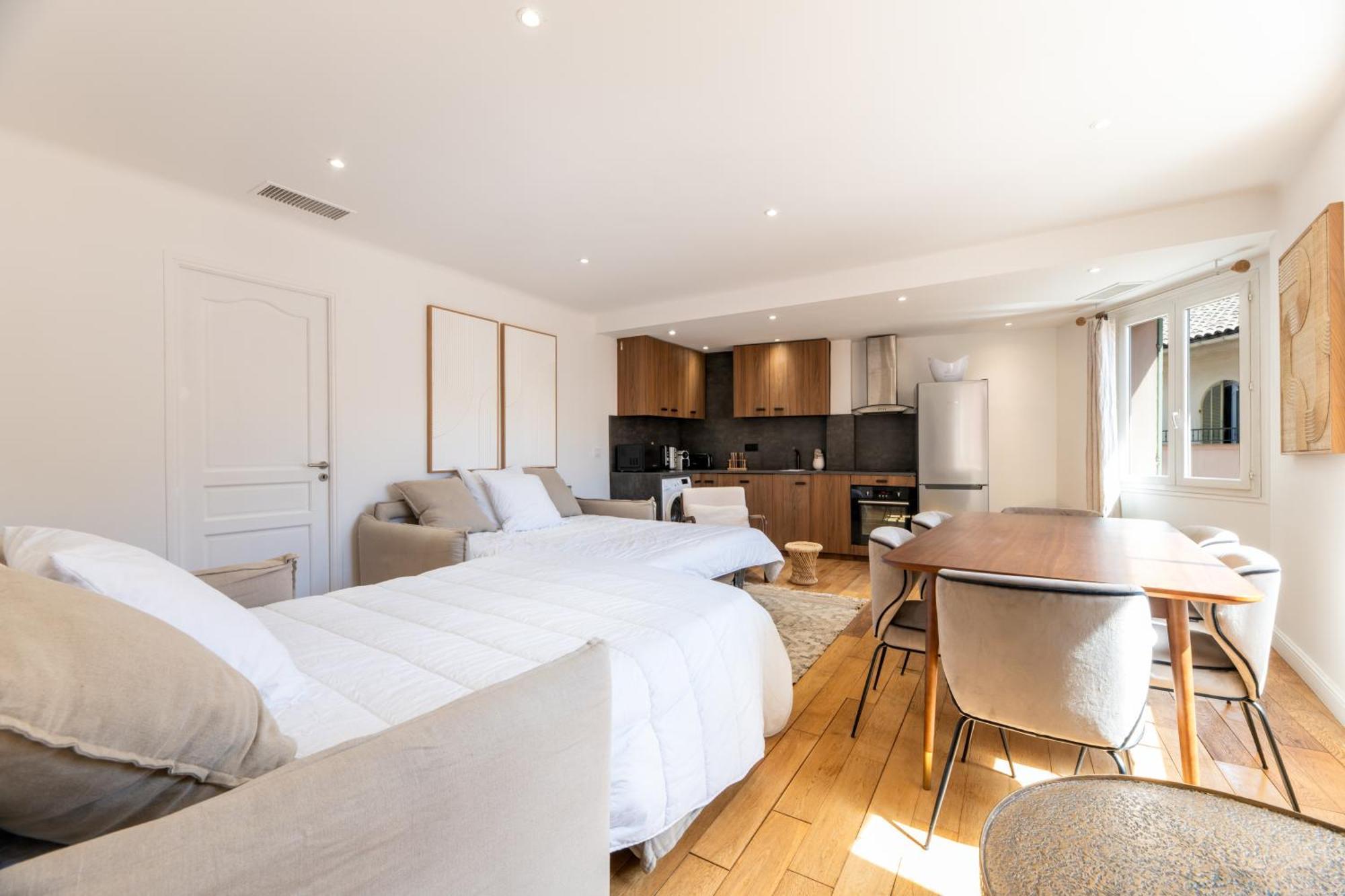 Appartement Place Des Lices Сен-Тропе Экстерьер фото